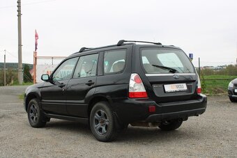 Subaru Forester, 2,5i 129KW, 4 x 4, STK 9/2026, r.v. 2006 - 8