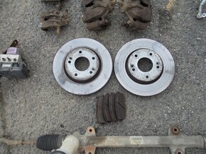 Díly podvozku Hyundai i30 1.4 80kw  r.v. 2011 - 8