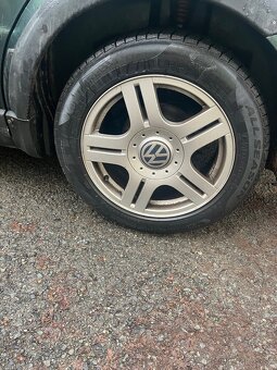 Volkswagen Passat Variant 1.8 benzín - 8