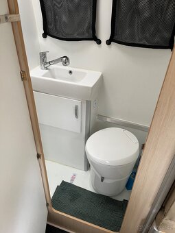 Obytná dodávka Fiat Ducato - 8