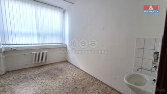 Pronájem obchod a služby, 199 m², Česká Lípa, ul. 28. října - 8