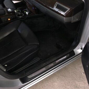 BMW 745i e65 2004 333koní - 8