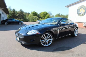Jaguar XK Coupé - 8