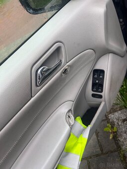 Prodám Mercedes-Benz C220 CDI (r. 2004) – 33.000 Kč - 8