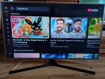 50"127cm 4K Smart Samsung UE50RU7472 - 8
