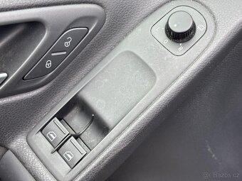 Volkswagen Golf 1.2 TSi , 63 kW benzín, 2011 - 8