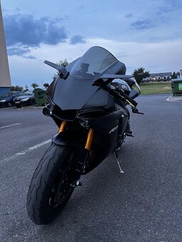 Yamaha YZF R1, Yamaha R1, první registrace 2019 - 8
