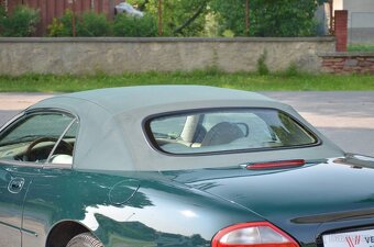 Jaguar XK8 - 8