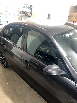 BMW e90 320i 110kw - 8