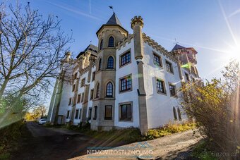 Soubor komerčních nemovitostí, unikátní Zámek pro ubytování, - 8