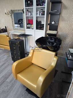 Pronájem moderního salonu / obchodního prostoru pro kadeřnic - 8