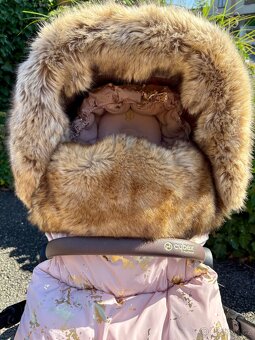 Kočárek Cybex Priam rose gold Simply Flowers - 8