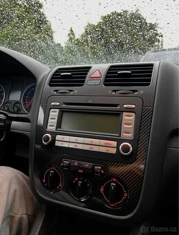 Volkswagen Golf 5 • 1.6 FSI • 2005 - NEPOJÍZDNÝ - 8