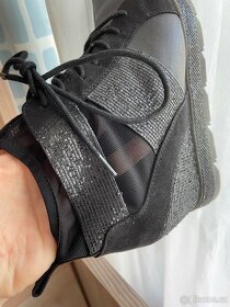 Boty / tenisky Tamaris 39 na klínku - 8