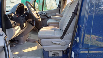 VW Crafter 2.5 TDI 5 Míst Používáno na KEMP A MOTOKROS - 8