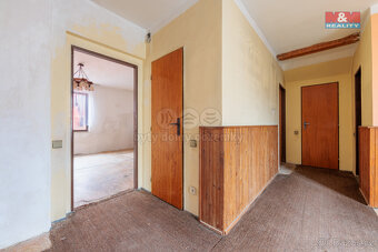 Prodej bytu 3+1, 75 m², Horní Blatná, ul. Bezručova - 8