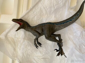 Jurassic World - Blue - Art Scale 1/10 - 8