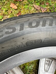 Alu kola mercedes C r17 w205 zimní sada top stav - 8
