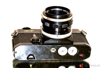 Canon EF + 1,8/50mm + 3,5/200mm + 2,8/28mm TOP STAV - 8