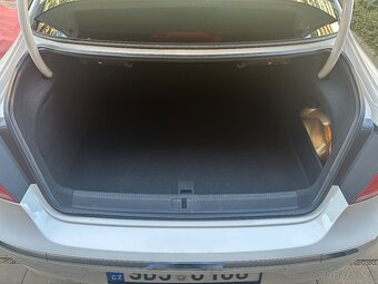 Volkswagen passat CC - 8