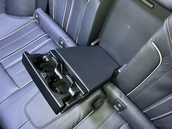 BMW 5 G30 LCI M-Paket kuzeny interier sedacky - 8