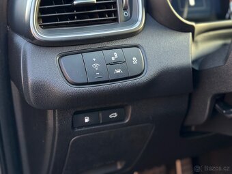 Kia Sorento - 8
