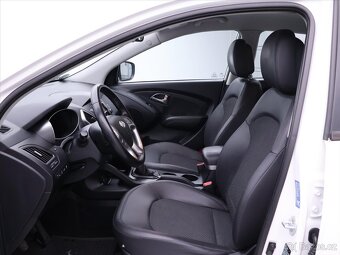 Hyundai ix35 2,0 CRDi 100kW 4x4 CZ Serv.kn. (2012) - 8