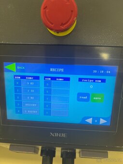 Automatický horizontální flow-pack stroj na balení potravin - 8