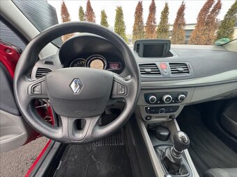 Renault Mégane 1,6 (2012) - 8