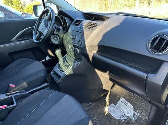 Mazda 5 CW 2.0i havarovaná - 8