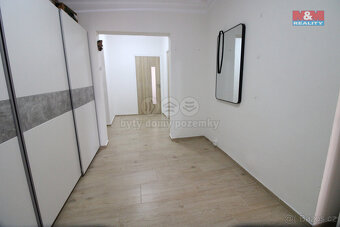 Prodej bytu 4+1, 95 m², Orlová, ul. Okružní - 8