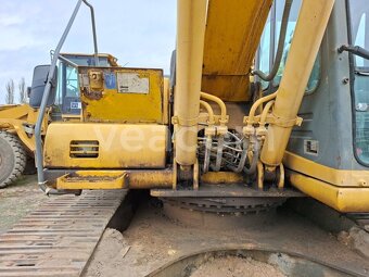 KOMATSU PC 210LC-6K - 8