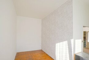 Prodej ½ spoluvlastnického podílu domu, Náves 84, Soběchleby - 8