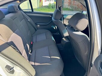 BMW Řada 3, 320i 105kW.Šíbr.Dig.klima - 8