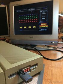 Historický počítač Atari 1040 STF + GoTek Floppy Emulator - 8