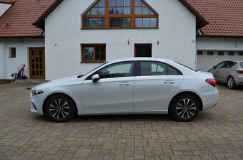 PRODÁM MERCEDES BENZ A 180D NOVÝ MODEL 2022 110.000KM DPH - 8