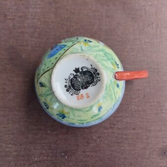 Šálky s podšálkem - 8