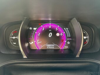Renault Megane IV GT 205 - 8