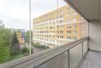 Nabízíme nový designový byt 4+kk po kompletní rekonstrukci - 8