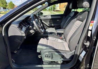 Volkswagen Passat 2.0 TDI RLINE TAŽNÉ DYNAUDIO nafta manuál - 8