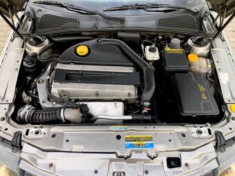 Saab 9-5 Aero 2.3T - 8