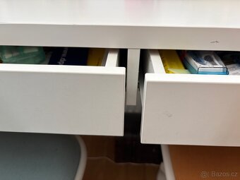 IKEA MICKE dětský psací stůl - 8