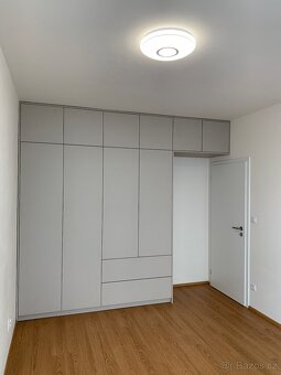INVESTIČNÍ BYT 2+kk (54,3 m²) s předzahrádkou, Plzeň - 8