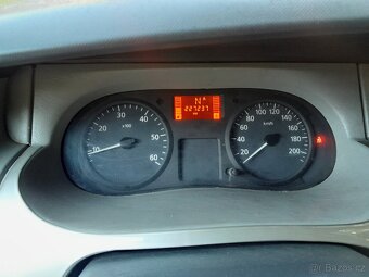 Renault Trafic Passenger 2.5 Dci - 7 míst - 8
