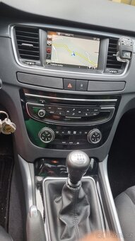 Peugeot 508 SW 2.0 BlueHDi Panorama, tažné - 8