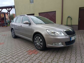 Octavia 1.4 Tsi 90 kW combi Elegance - 8