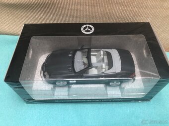 Mercedes Benz SL55 AMG Limitovaná Edice 1:18 - 8