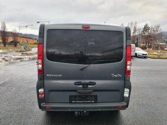 RENAULT TRAFIC 2.0 DCi 9-MÍST DIGI-KLIMA NAVI 2xŠOUP 109TKM - 8