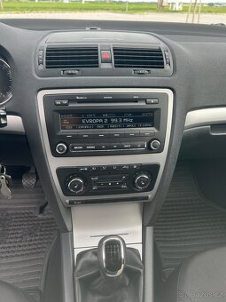 Škoda Octavia 2 kombi 1.6 tdi 77kw - 8