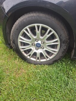 Ford focus - 8